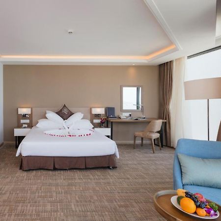 Comodo Nha Trang Hotel Екстер'єр фото