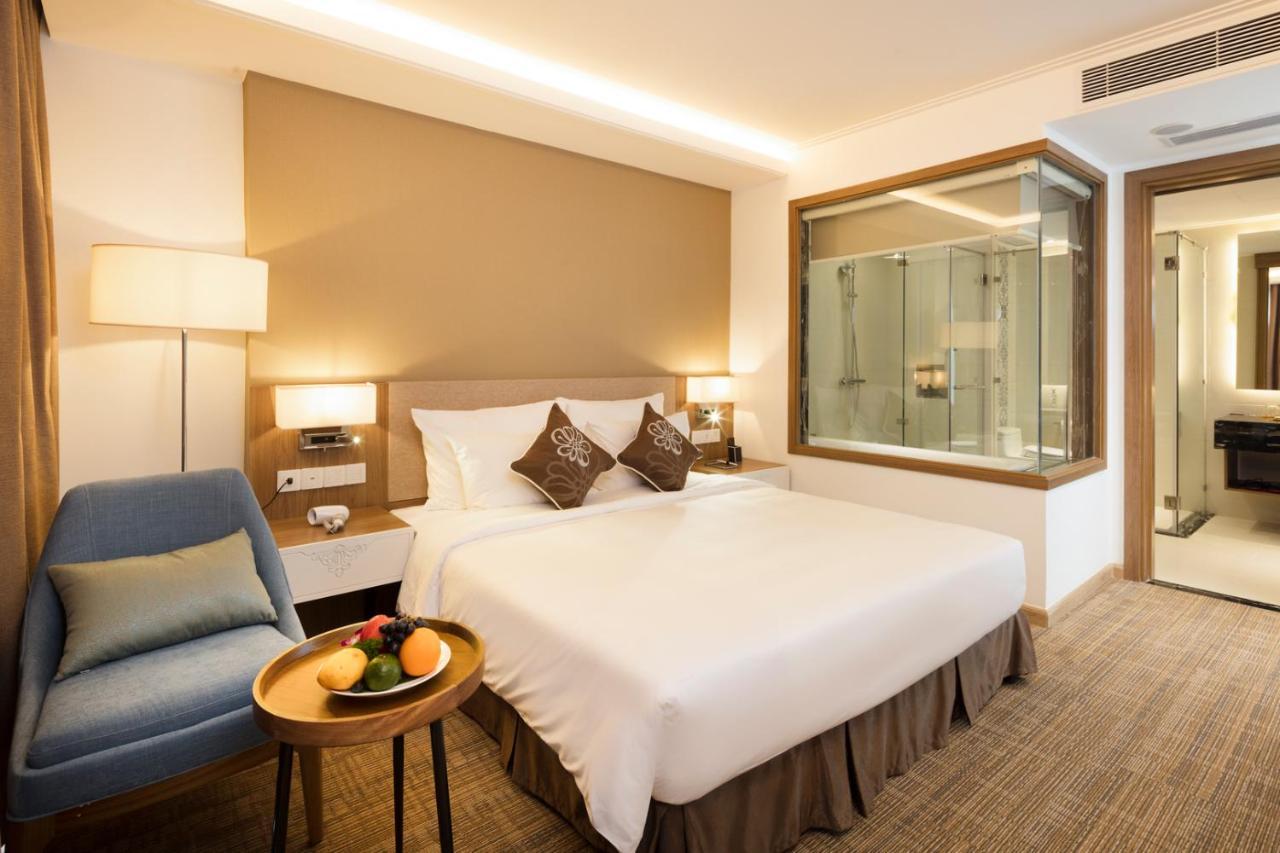 Comodo Nha Trang Hotel Екстер'єр фото