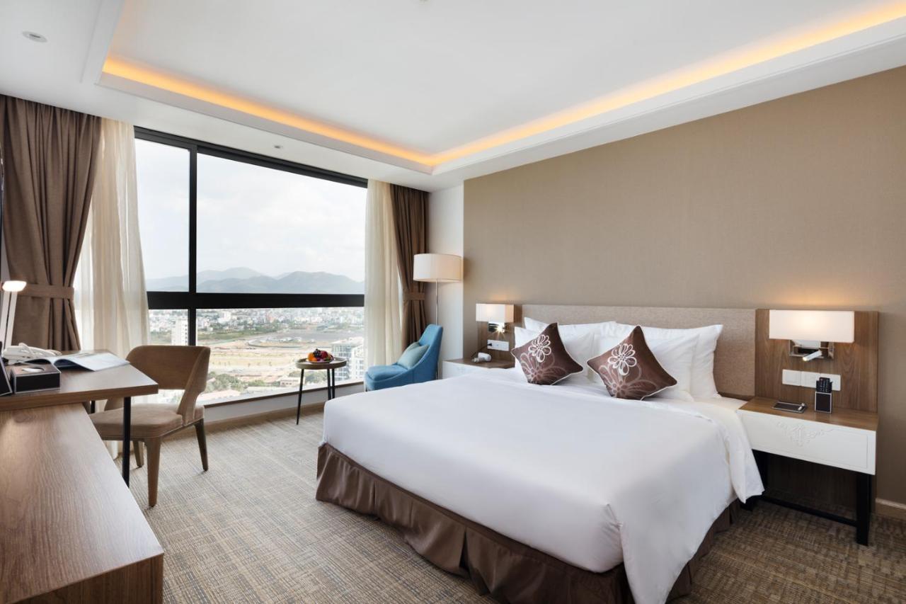 Comodo Nha Trang Hotel Екстер'єр фото