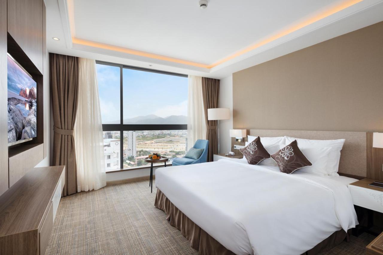 Comodo Nha Trang Hotel Екстер'єр фото