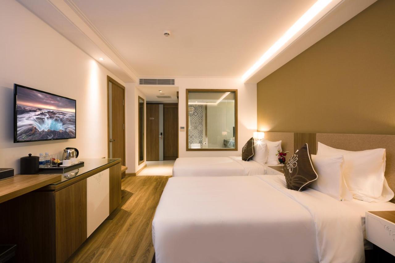 Comodo Nha Trang Hotel Екстер'єр фото