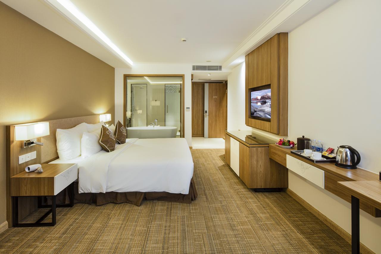 Comodo Nha Trang Hotel Екстер'єр фото