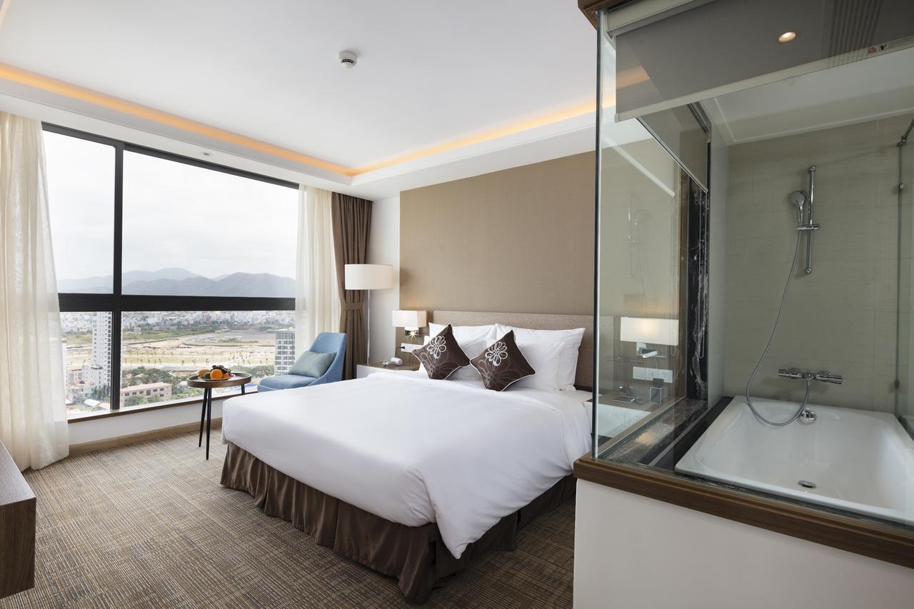 Comodo Nha Trang Hotel Екстер'єр фото