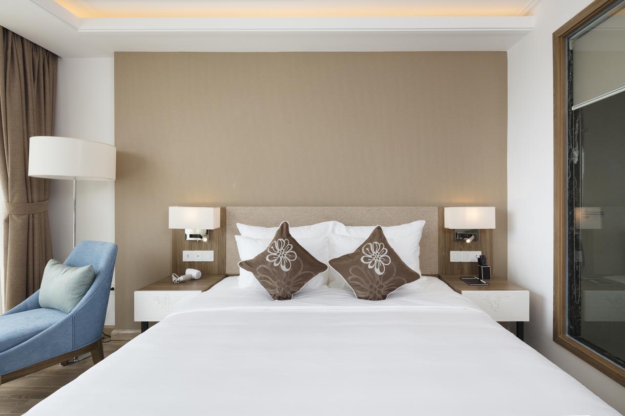 Comodo Nha Trang Hotel Екстер'єр фото