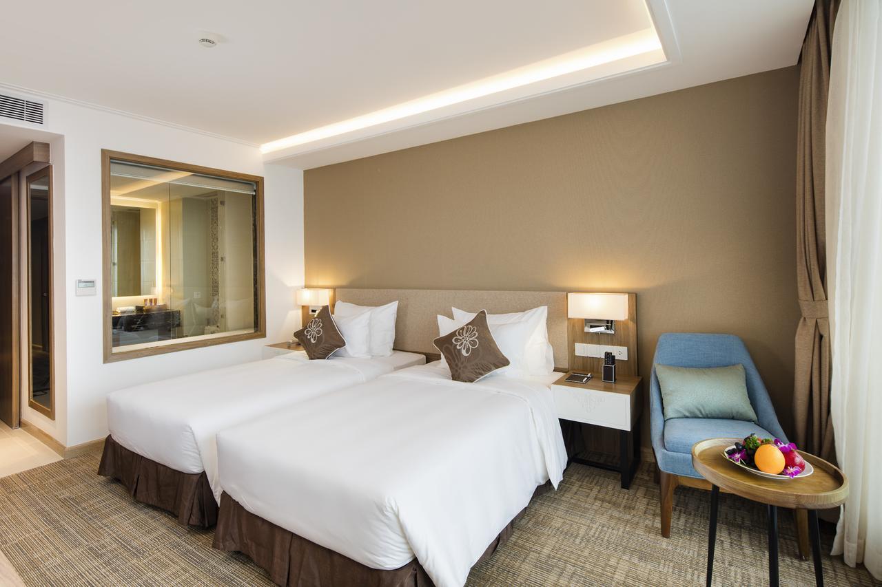 Comodo Nha Trang Hotel Екстер'єр фото