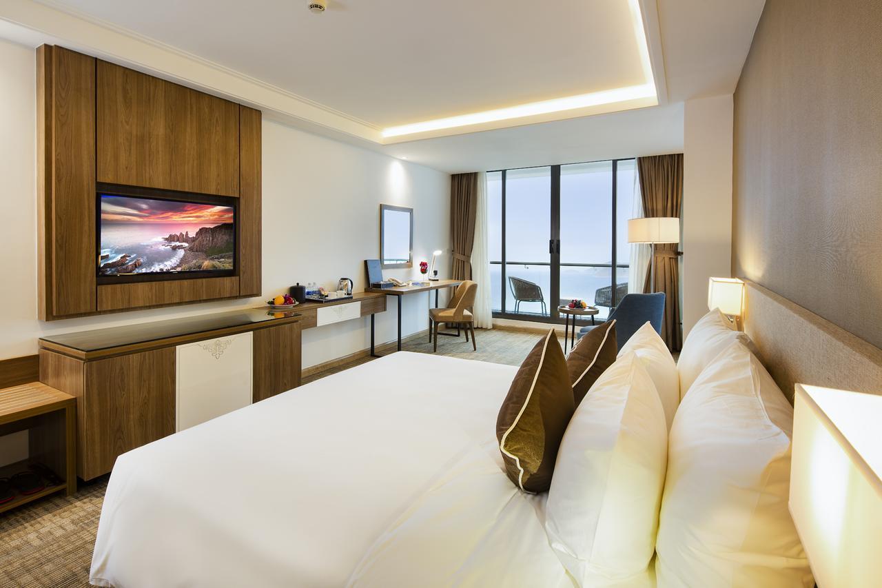 Comodo Nha Trang Hotel Екстер'єр фото
