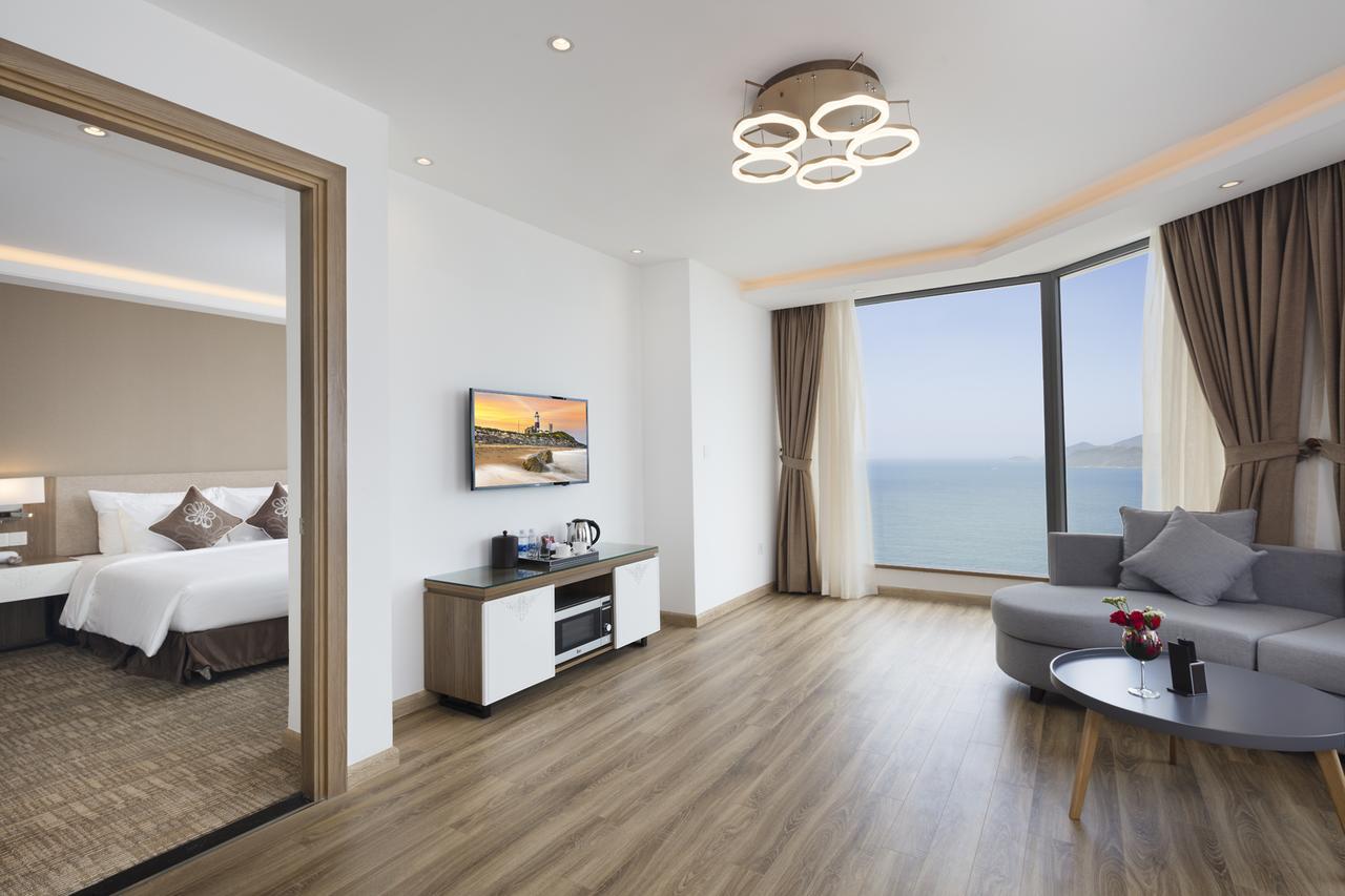 Comodo Nha Trang Hotel Екстер'єр фото